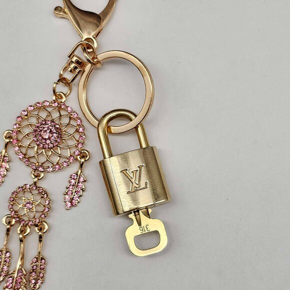 Authentic Louis Vuitton Lock & Key with unbranded Bagcharm, Keycharm, Keychain - Picture 5 of 7